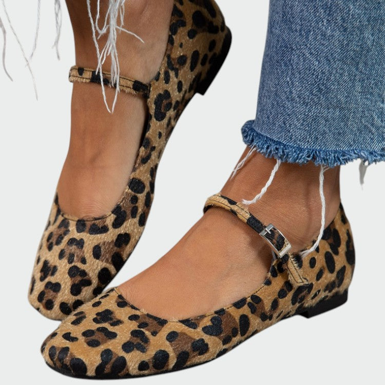 Olivia - Chaussures Mary Jane à motif léopard