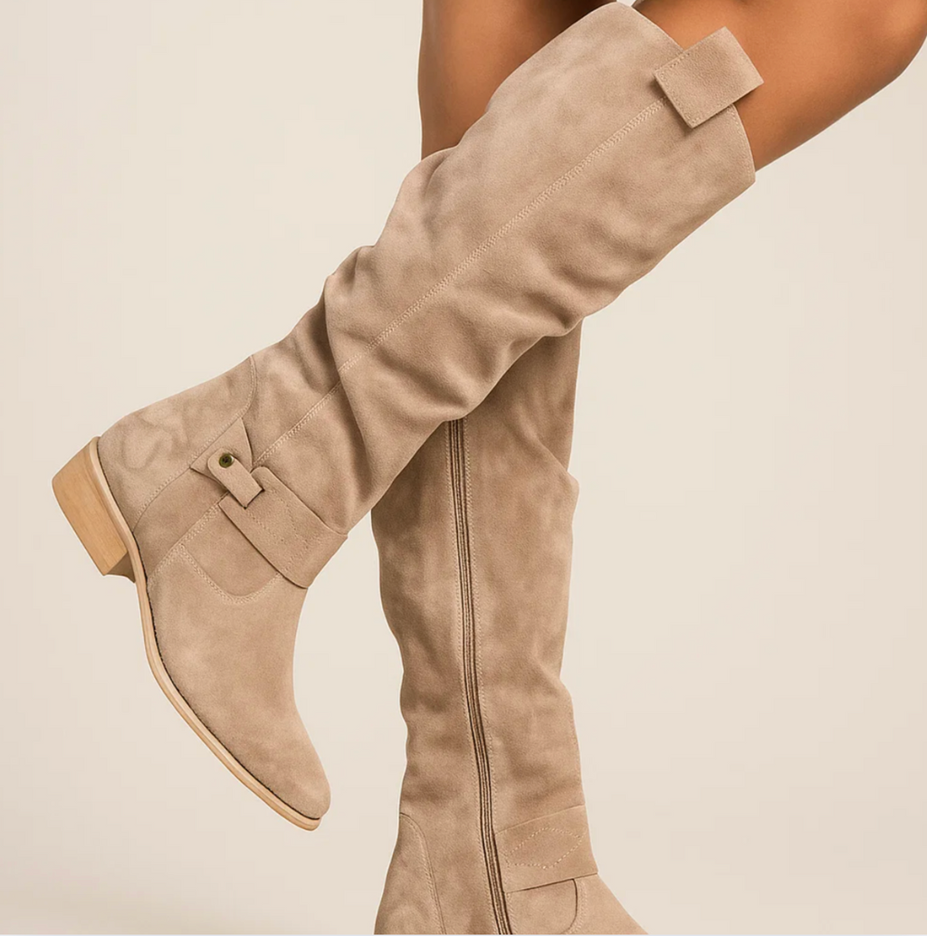 Rêverie Paris | Bottes en daim élégantes