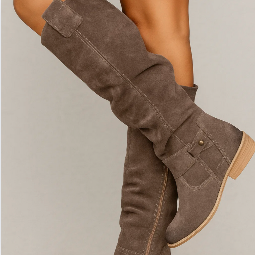 Rêverie Paris | Bottes en daim élégantes